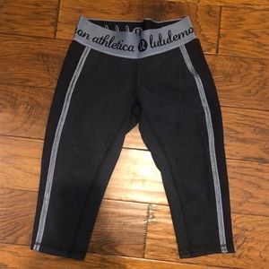 Lululemon Inner Essence Crop Pants